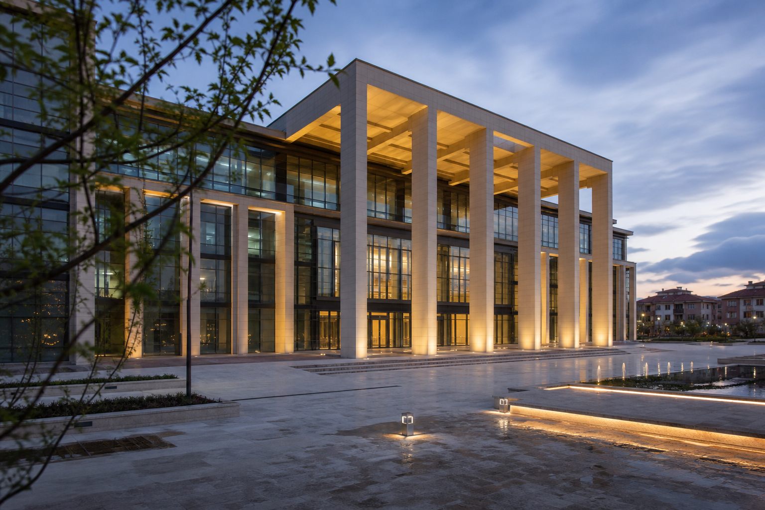 Belediye Hizmet Binası